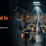 Operations manager overlooking automated fulfillment center showing how operations automation is reshaping GCC retail in 2026